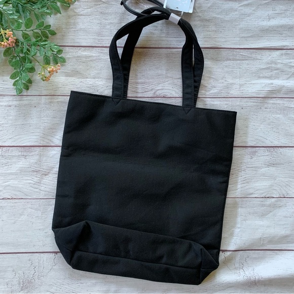 Sanrio Kuromi black tote bag with an ID case - Picture 10 of 10